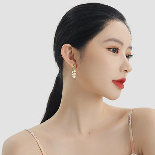 Women Fashion OL Baroque Pearl Earrings